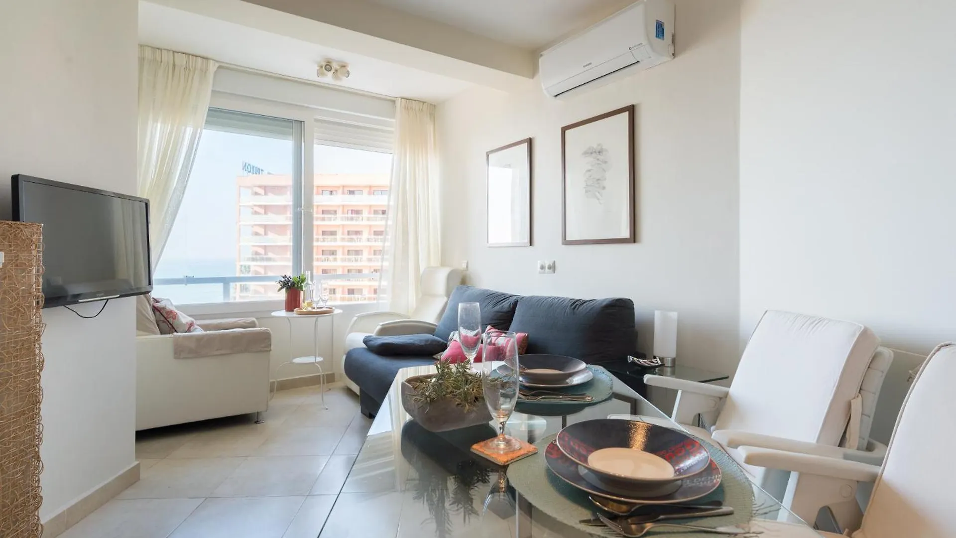 Malagasuite Benalmadena Sea View