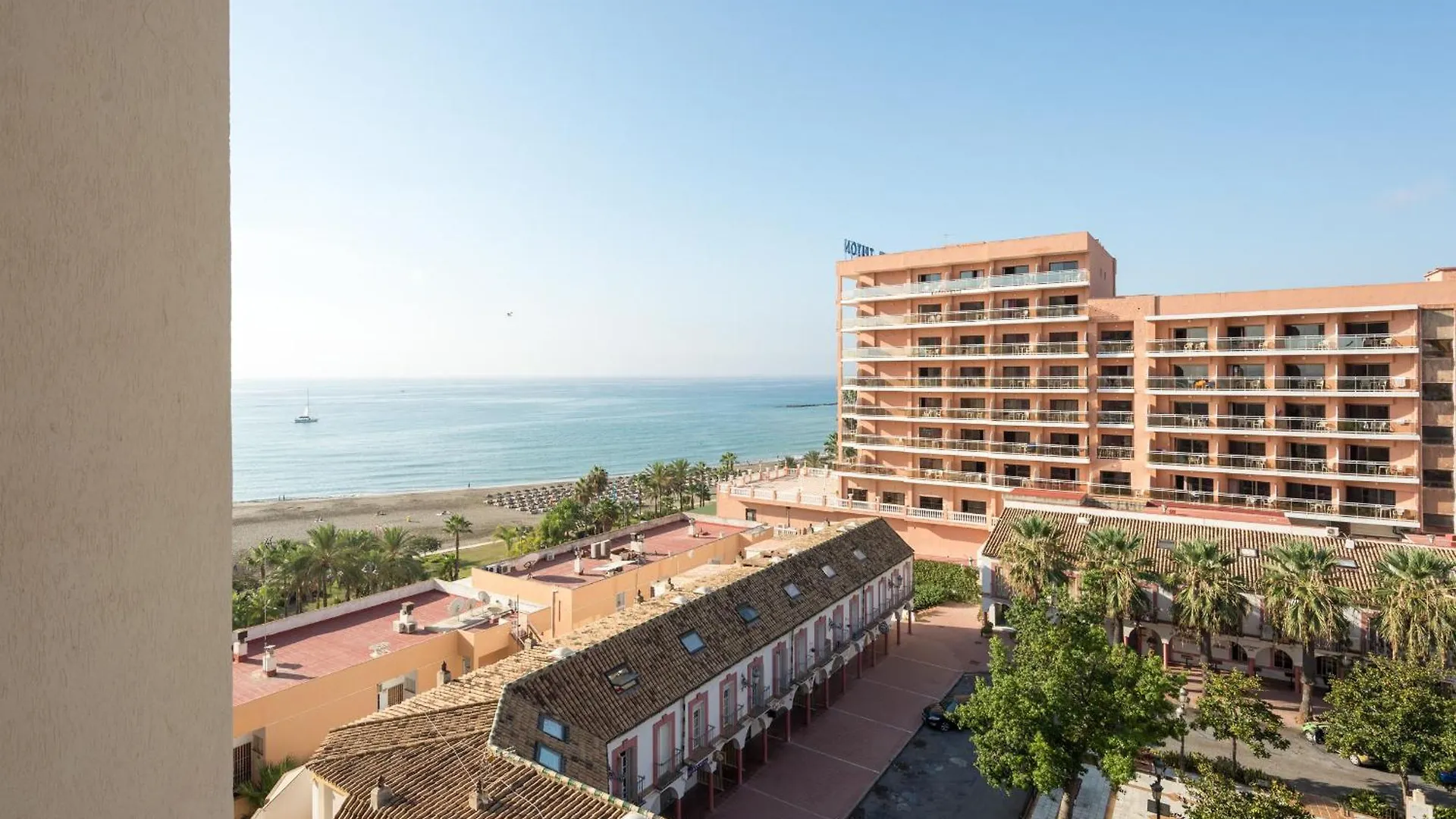 Malagasuite Benalmadena Sea View